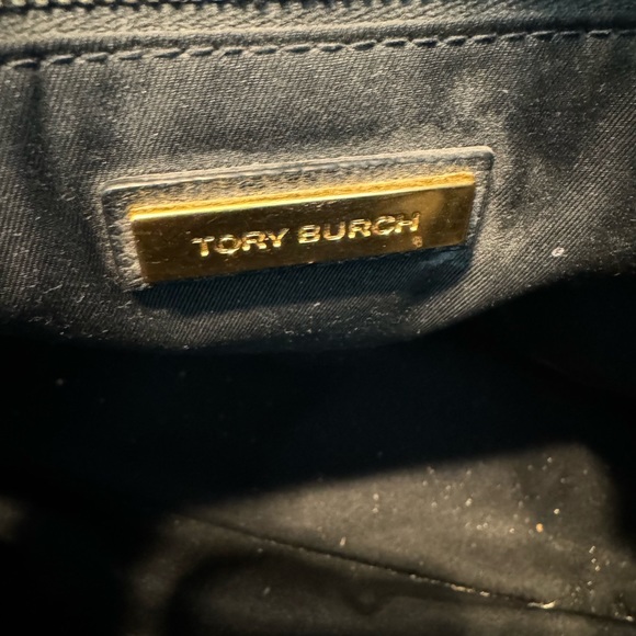 Tory Burch Black Leather Everly Tote - Picture 4 of 5